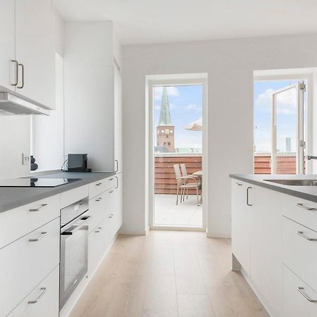 Grand Penthouse Suite With Private Rooftop Terrace Århus Eksteriør billede