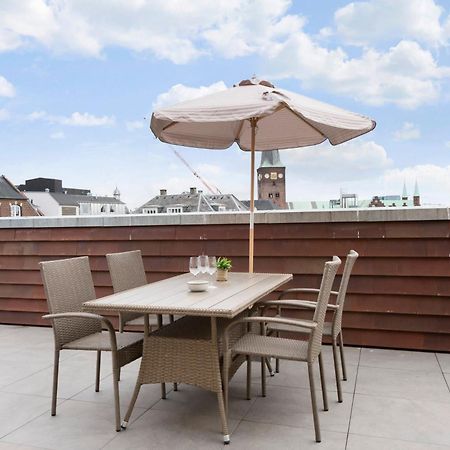 Grand Penthouse Suite With Private Rooftop Terrace Århus Eksteriør billede